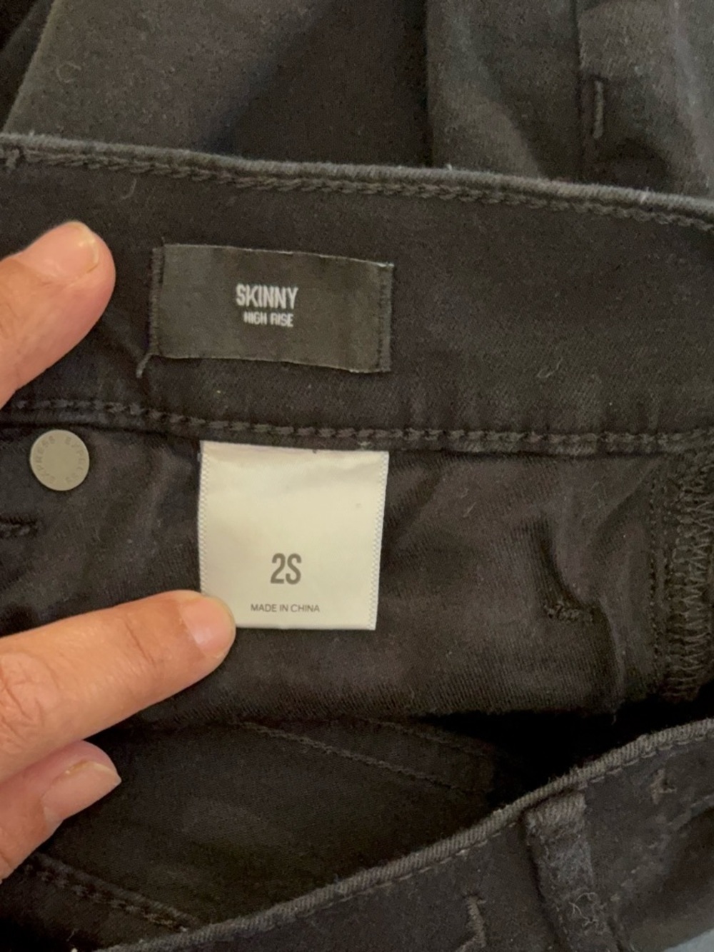 Express Jeans Skinny High Rise 2S Black Distressed Raw Hem Denim 26x25 - Picture 5 of 6